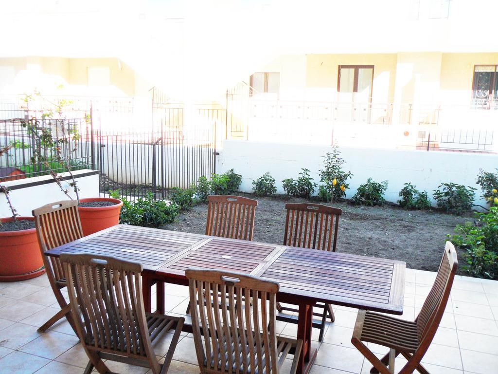 Apartamento Porta Del Sole Manfredonia Exterior foto